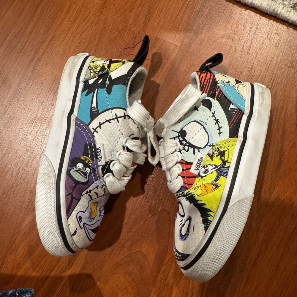 Nightmare Before Christmas Vans - Picture 3 of 3